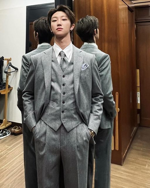 444154979_1867806970349235_58726